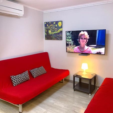 Camp Nou, Europa Fira - Modern Two-Bedroom Apartment With Heating L'Hospitalet de Llobregat Exterior photo