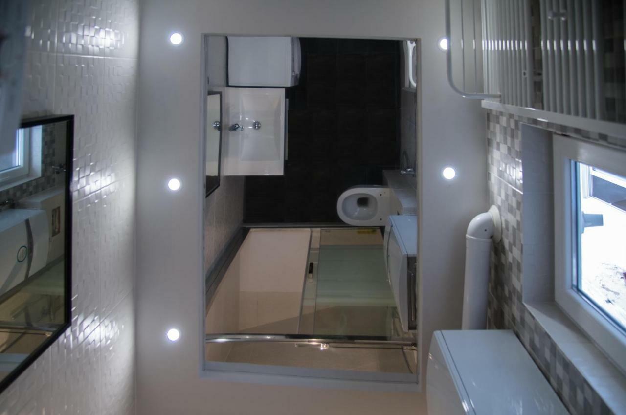 Camp Nou, Europa Fira - Modern Two-Bedroom Apartment With Heating L'Hospitalet de Llobregat Exterior photo